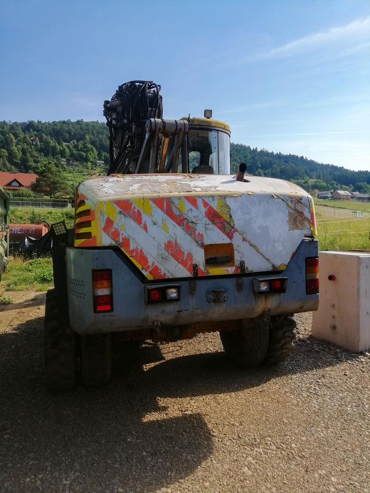 MECALAC 14 MXT - Ekskavator me goma: foto 2 MECALAC 14 MXT - Ekskavator me goma: foto 2