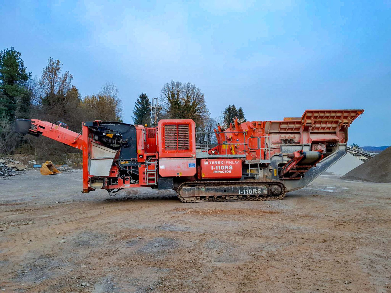 Terex-Finlay I-110 RS - Thërrmues e nofullës: foto 3 Terex-Finlay I-110 RS - Thërrmues e nofullës: foto 3