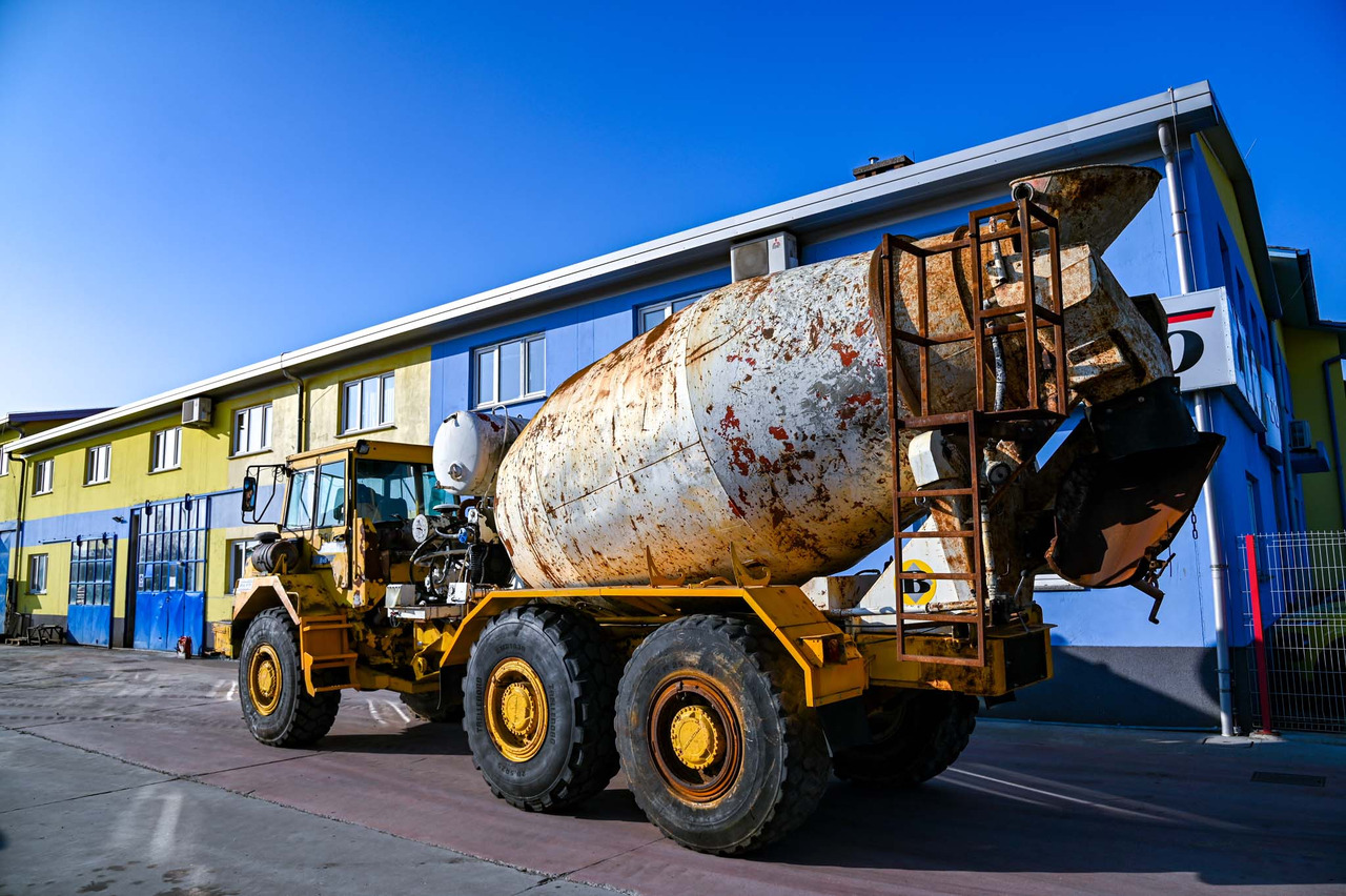 VOLVO A25C 6X6 - Autobetoniere: foto 4 VOLVO A25C 6X6 - Autobetoniere: foto 4