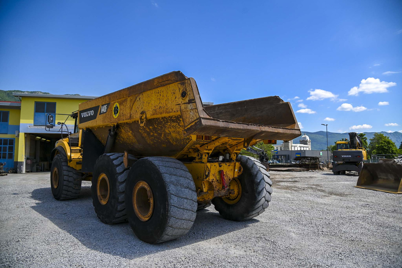VOLVO A40F - Shkarkues teleskopik: foto 4 VOLVO A40F - Shkarkues teleskopik: foto 4
