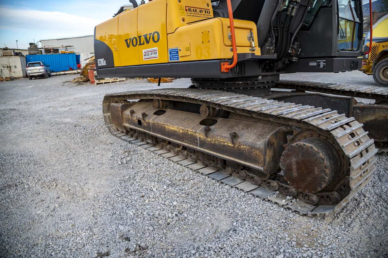 Lizingu i VOLVO EC210CNL VOLVO EC210CNL: foto 25