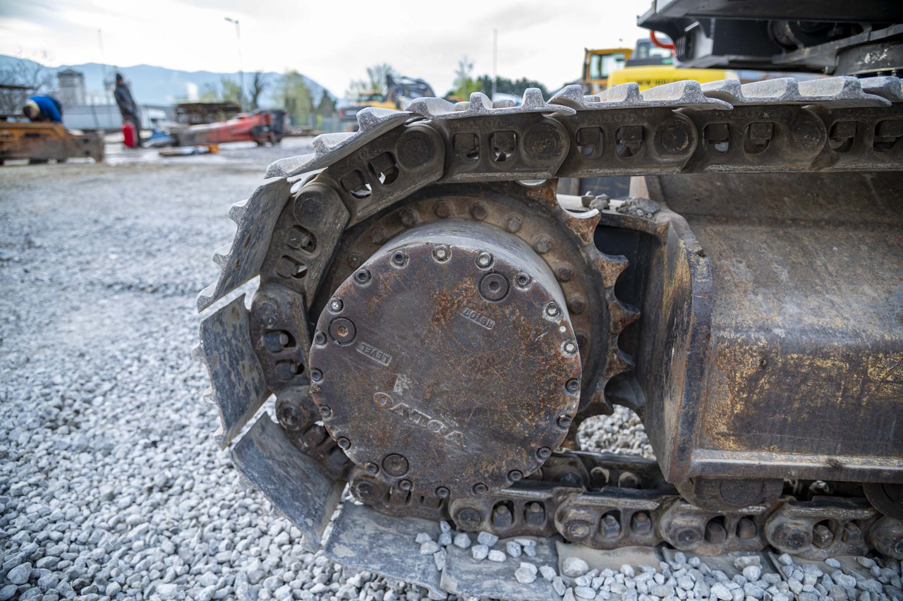 Lizingu i VOLVO EC210CNL VOLVO EC210CNL: foto 37