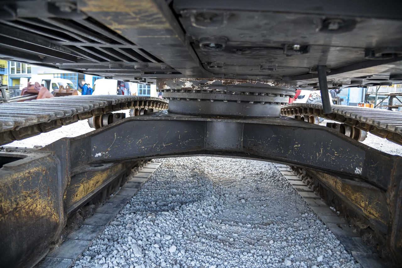 Lizingu i VOLVO EC210CNL VOLVO EC210CNL: foto 31