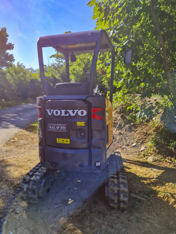 VOLVO ECR18E - Miniekskavator: foto 3 VOLVO ECR18E - Miniekskavator: foto 3