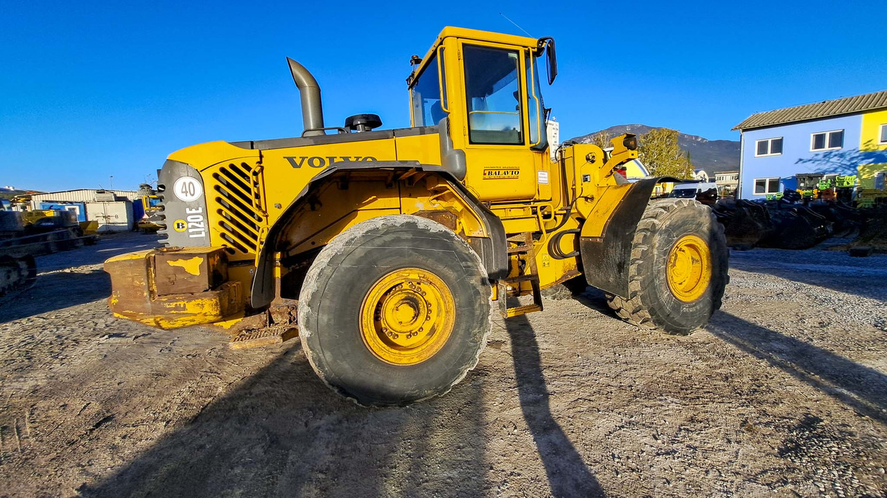 VOLVO L120E - Fadrom me goma: foto 5 VOLVO L120E - Fadrom me goma: foto 5