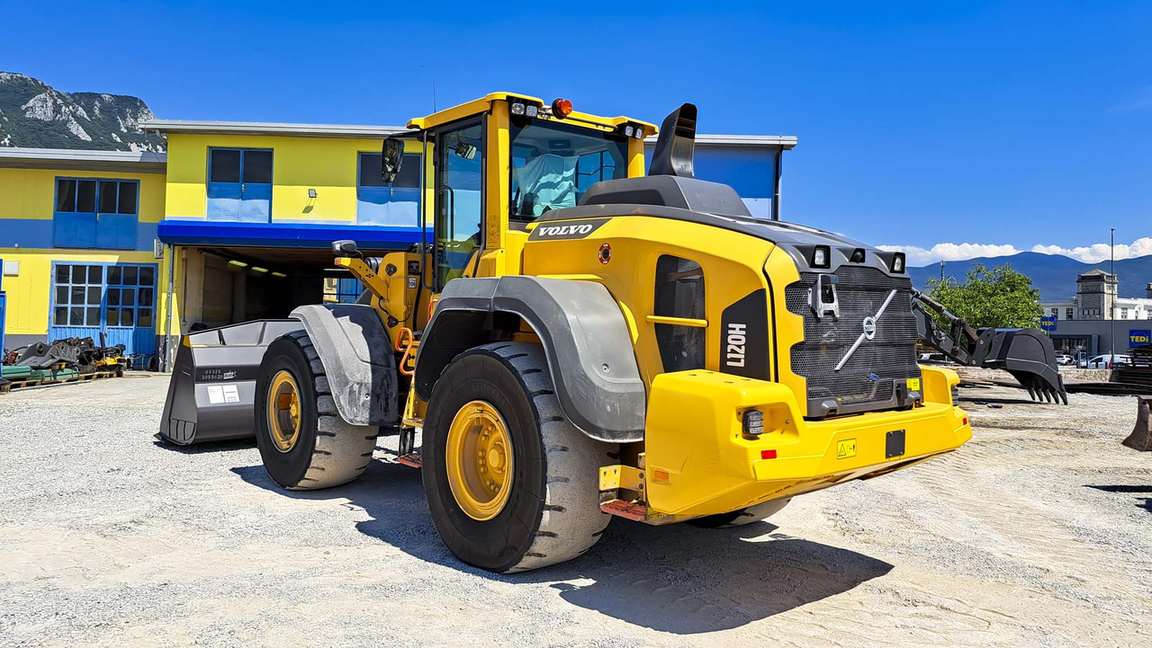 VOLVO L120H - Fadrom me goma: foto 5 VOLVO L120H - Fadrom me goma: foto 5