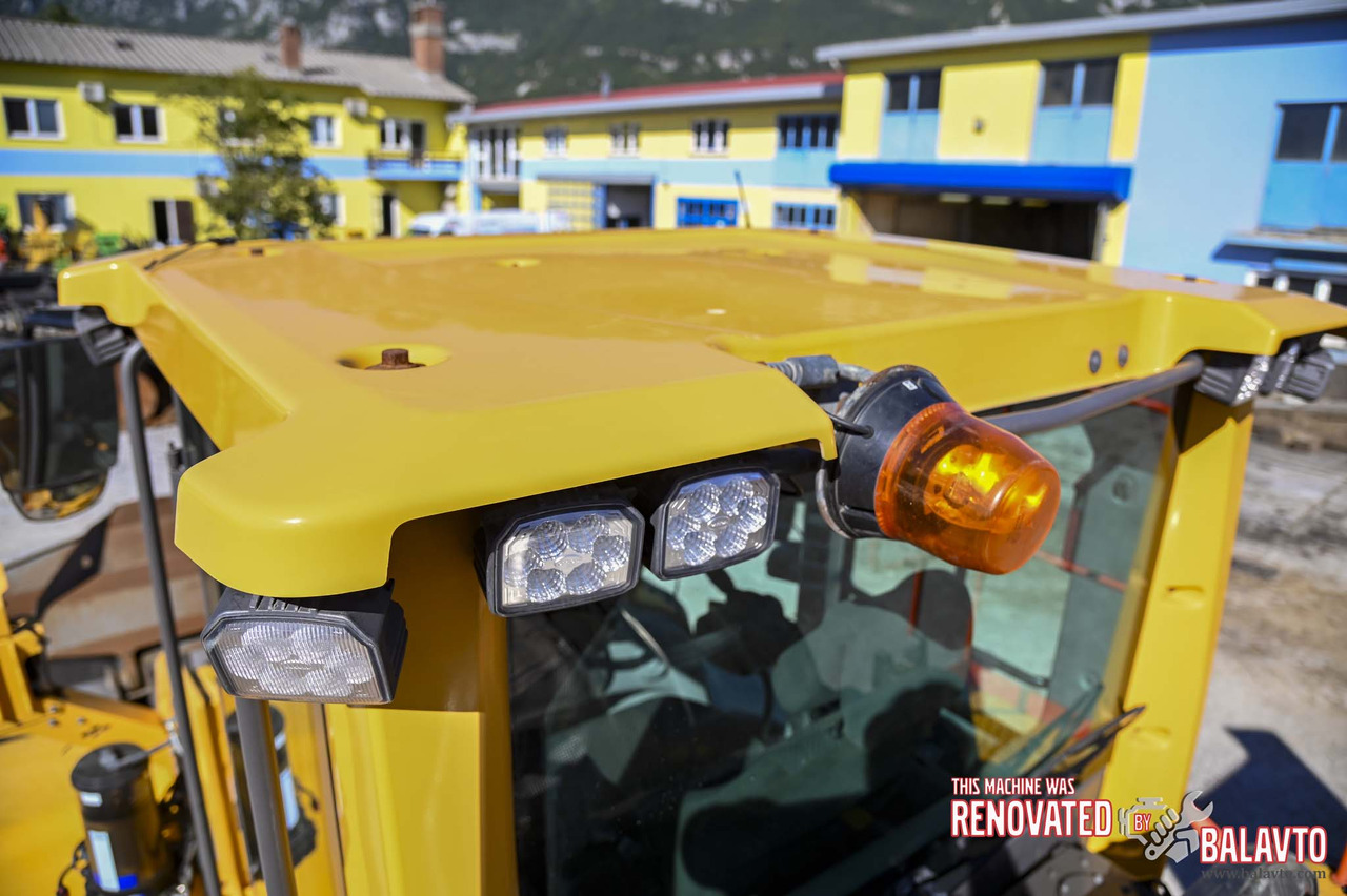 Fadrom me goma Volvo L180H: foto 43