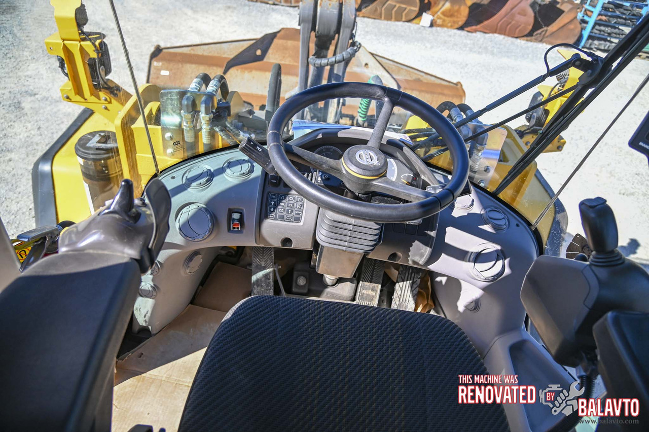 Fadrom me goma Volvo L180H: foto 47