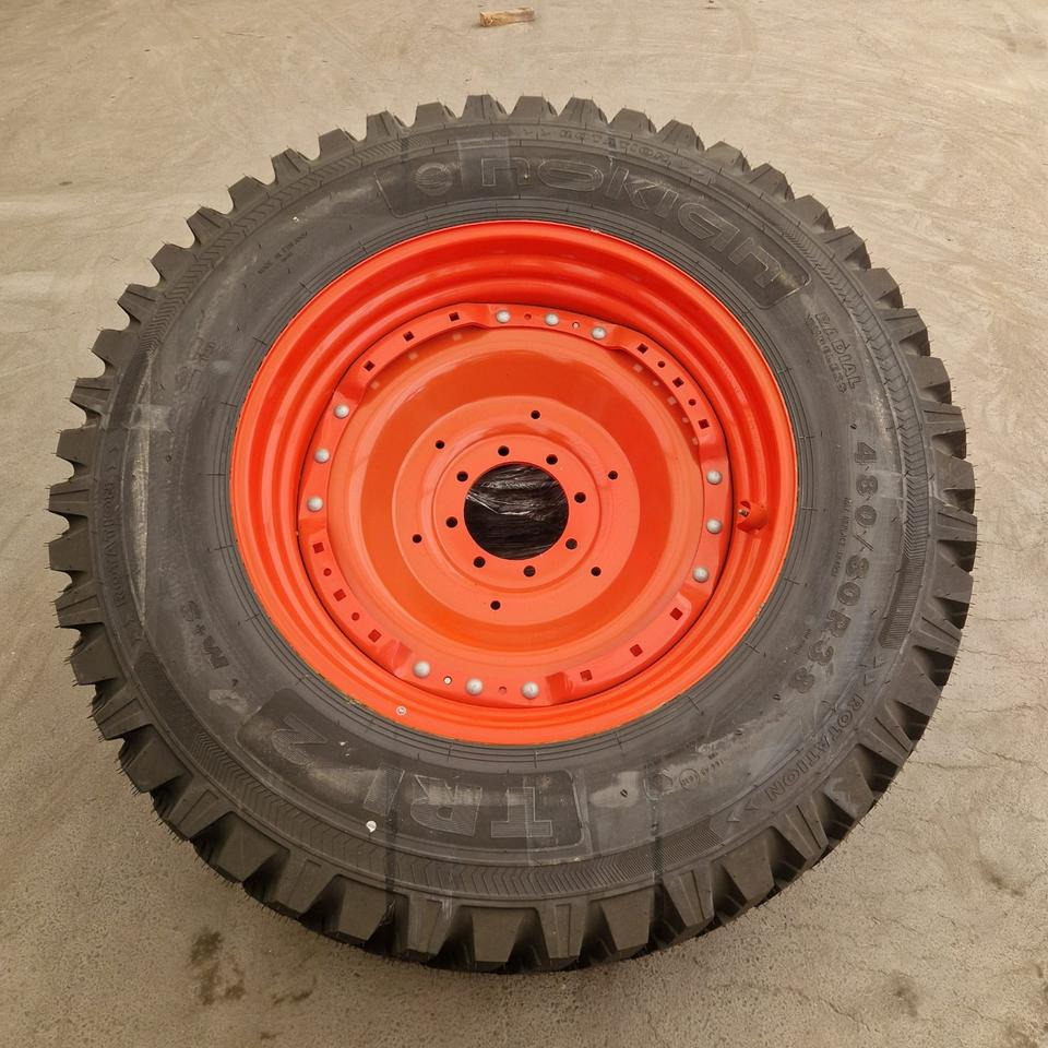 Reifen Räder Nokian 480/80R38 TRI2 166A8 161D - Goma dhe bandazhe: foto 2 Reifen Räder Nokian 480/80R38 TRI2 166A8 161D - Goma dhe bandazhe: foto 2