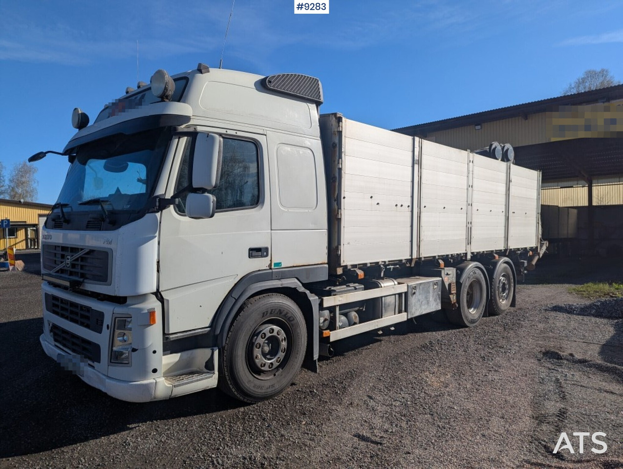 Crane truck Volvo FM480 6X2 (See Video) - Kamion me vinç: foto 1 Crane truck Volvo FM480 6X2 (See Video) - Kamion me vinç: foto 1