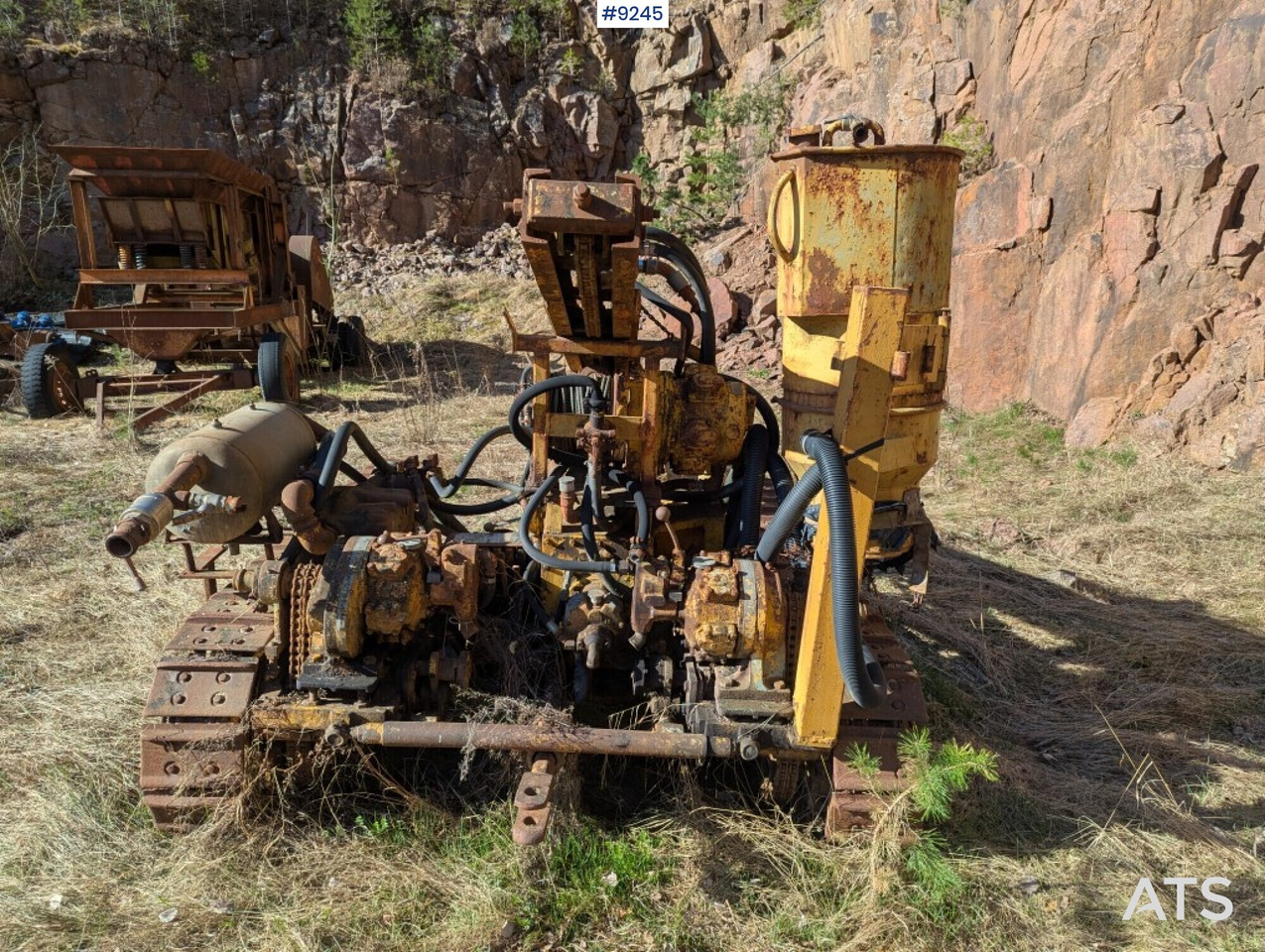 Drill Carrier Gardner-Denver ATD 3100A - Sondë shpimi: foto 4 Drill Carrier Gardner-Denver ATD 3100A - Sondë shpimi: foto 4