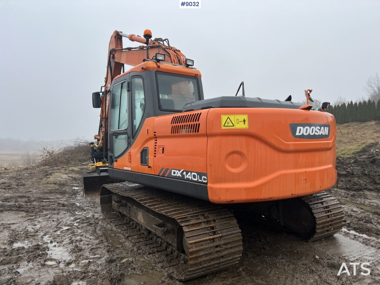 Excavator Doosan DX140LC (SEE VIDEO) - Ekskavator: foto 3 Excavator Doosan DX140LC (SEE VIDEO) - Ekskavator: foto 3