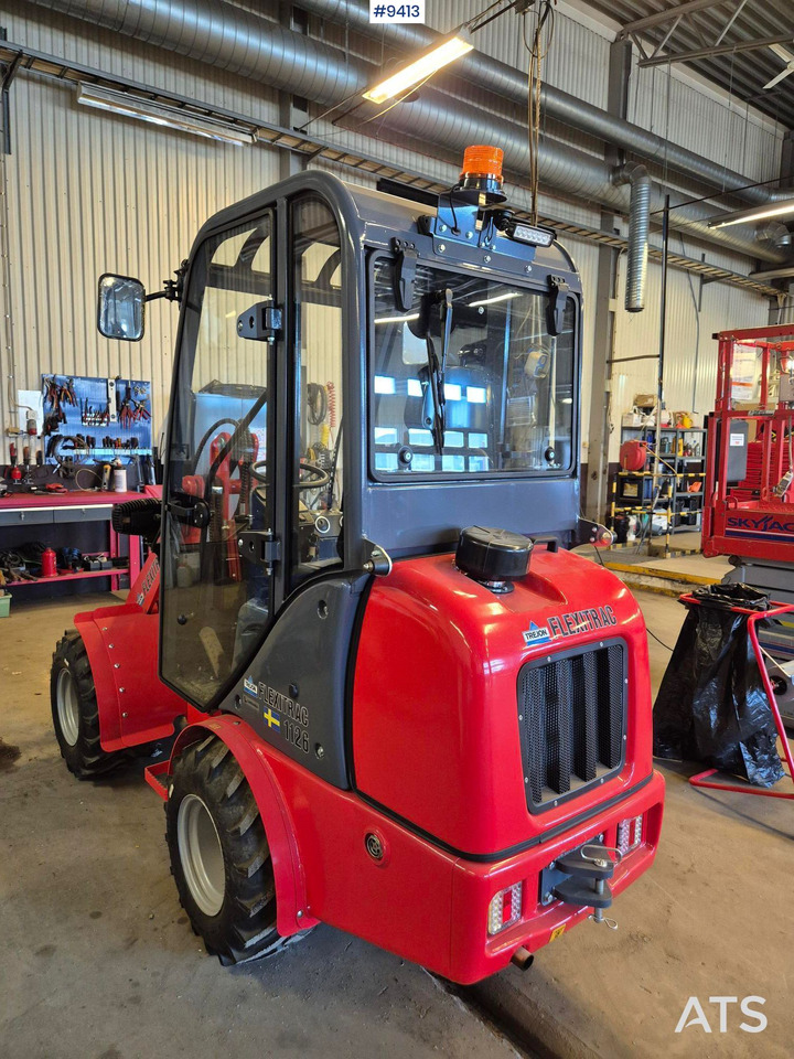FLEXITRAC 1126 Skid steer loader with only 7 hours - Ngarkues i artikuluar: foto 2 FLEXITRAC 1126 Skid steer loader with only 7 hours - Ngarkues i artikuluar: foto 2