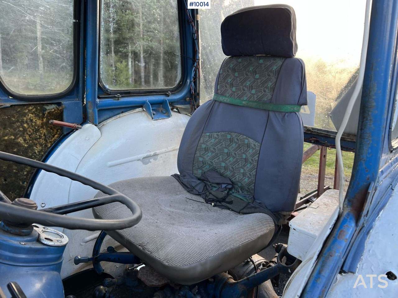 Ford Fordson Dexta Mark (VIDEO) - Traktor: foto 5 Ford Fordson Dexta Mark (VIDEO) - Traktor: foto 5