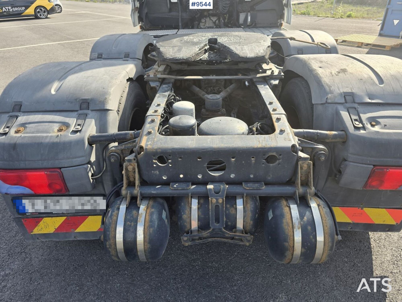 Tractor Unit MAN TGX 6x2 - Gjysmë-kamion: foto 5 Tractor Unit MAN TGX 6x2 - Gjysmë-kamion: foto 5