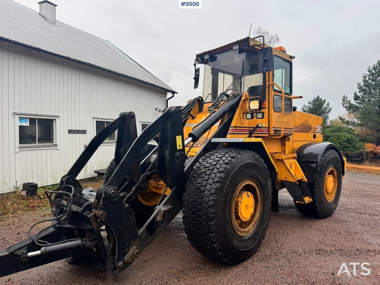 Ljungby L14 wheel loader with bucket - Fadrom me goma: foto 1 Ljungby L14 wheel loader with bucket - Fadrom me goma: foto 1