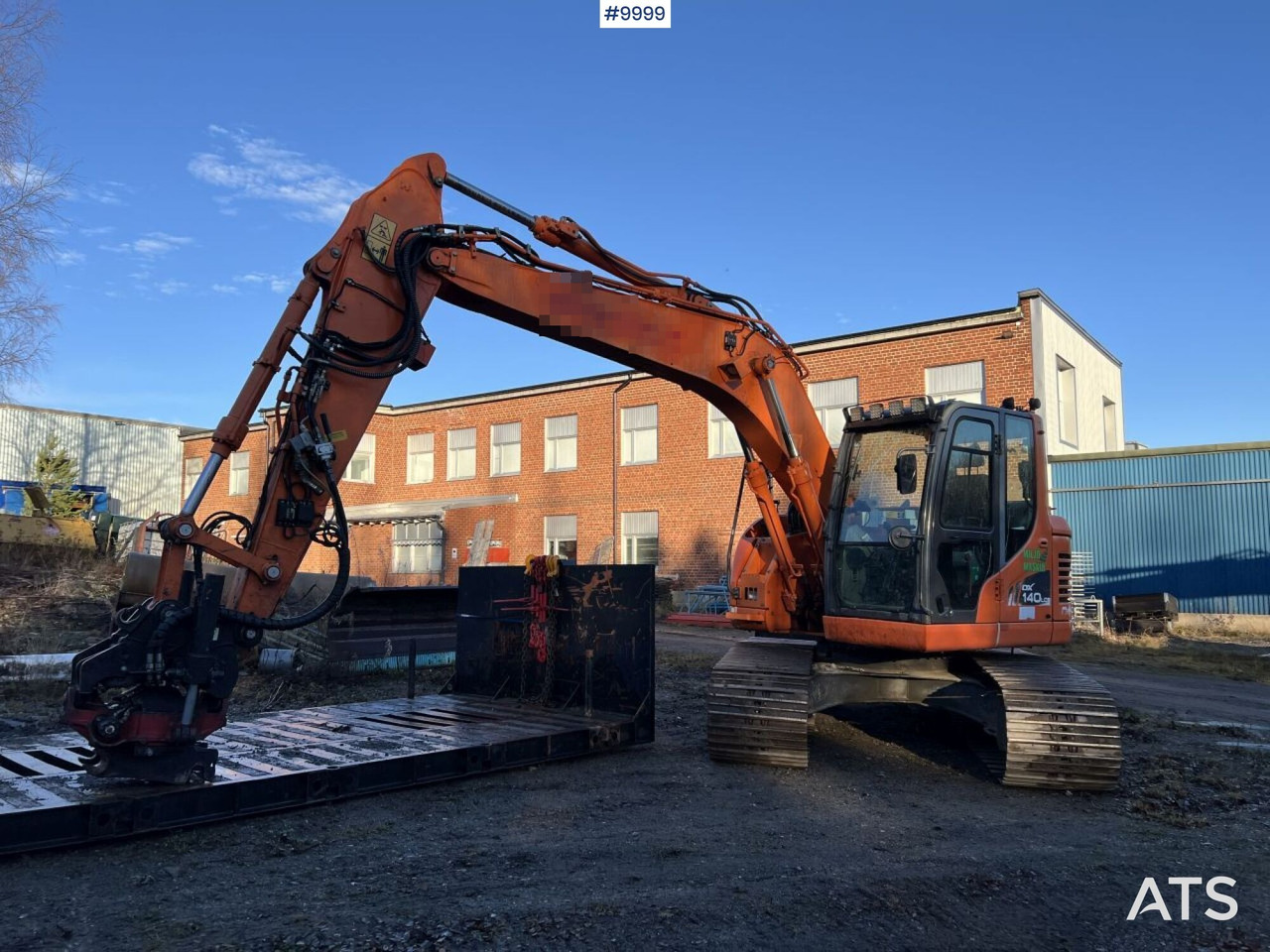 Doosan DX140LCR-3 Excavator with rotator - Makineritë e tjera: foto 1 Doosan DX140LCR-3 Excavator with rotator - Makineritë e tjera: foto 1