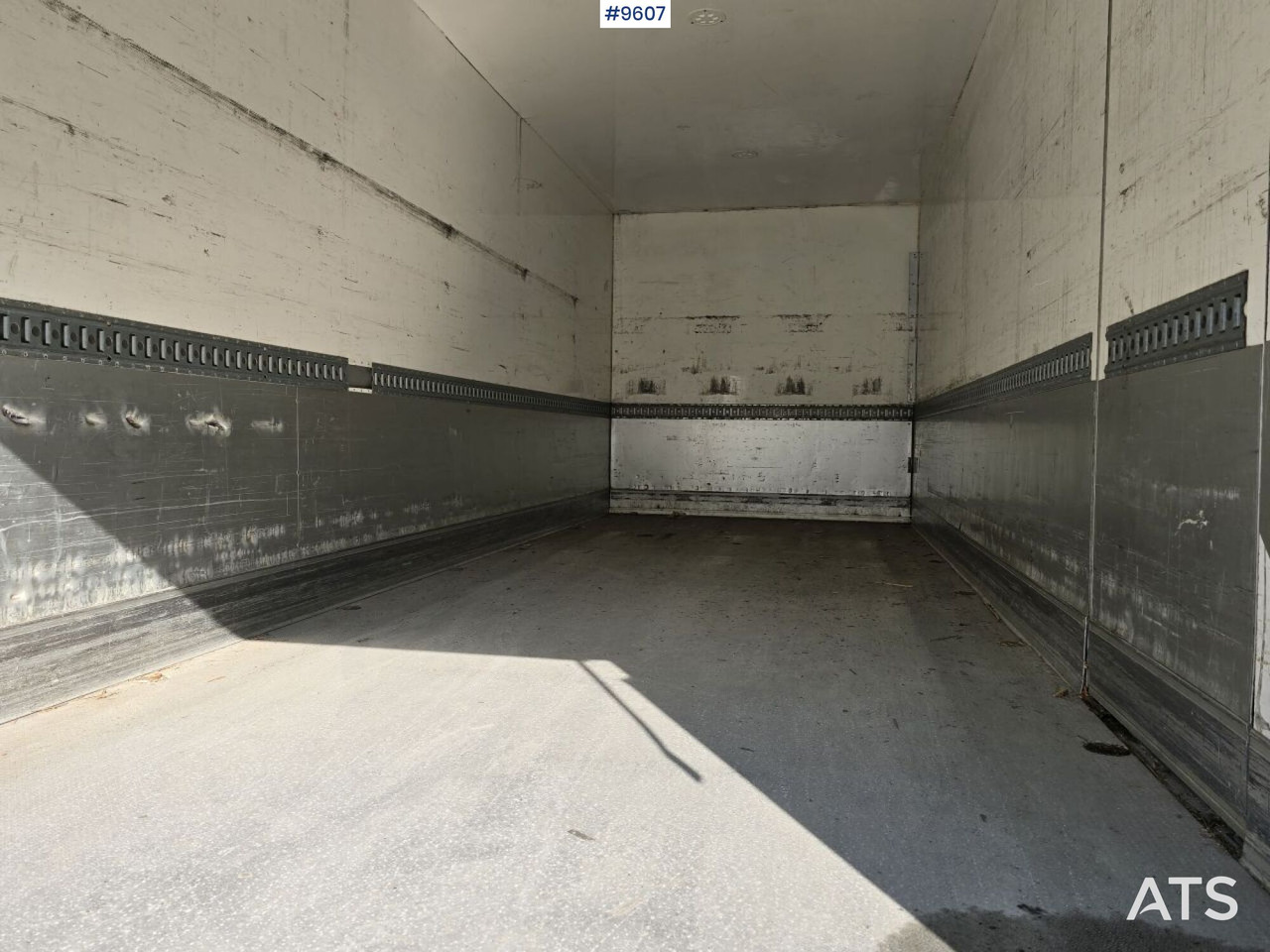 Scania P320 Skåpbil - Kamion vagonetë: foto 5 Scania P320 Skåpbil - Kamion vagonetë: foto 5