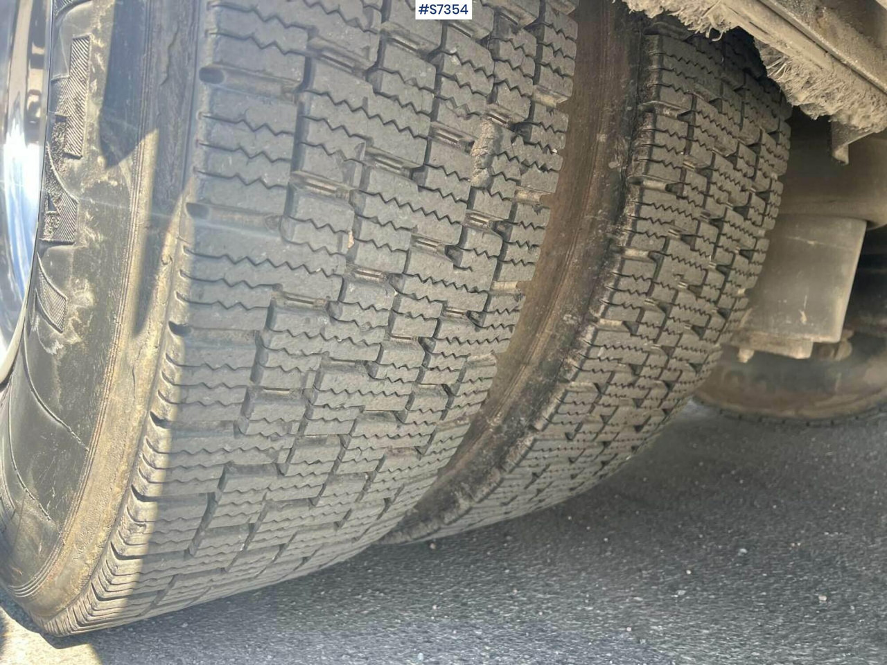 Scania R410 LB 6x2 Crane truck with Hiab crane and multilift axle - Kamion vetëngarkues, Kamion me vinç: foto 4 Scania R410 LB 6x2 Crane truck with Hiab crane and multilift axle - Kamion vetëngarkues, Kamion me vinç: foto 4