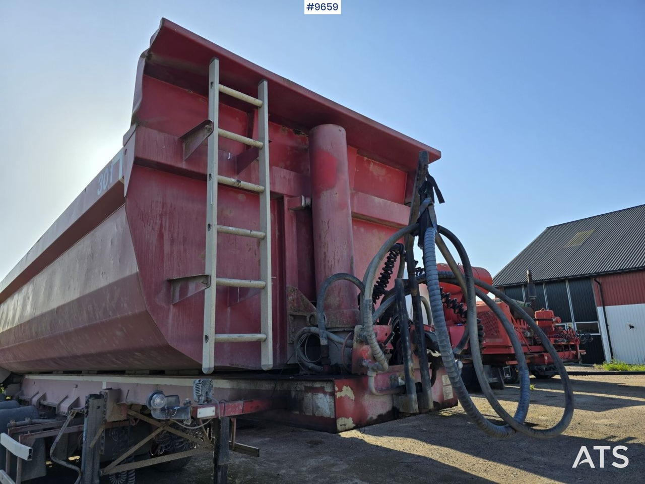 Tipper trailer Damm SE-42T - Gjysmë rimorkio vetëshkarkuese: foto 4 Tipper trailer Damm SE-42T - Gjysmë rimorkio vetëshkarkuese: foto 4