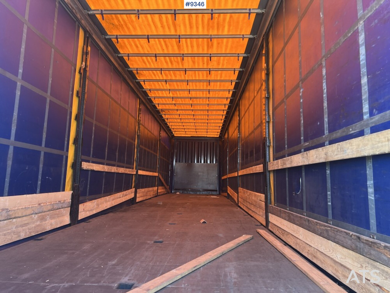 Trailer - KRONE SD - Gjysmë rimorkio me tendë: foto 4 Trailer - KRONE SD - Gjysmë rimorkio me tendë: foto 4