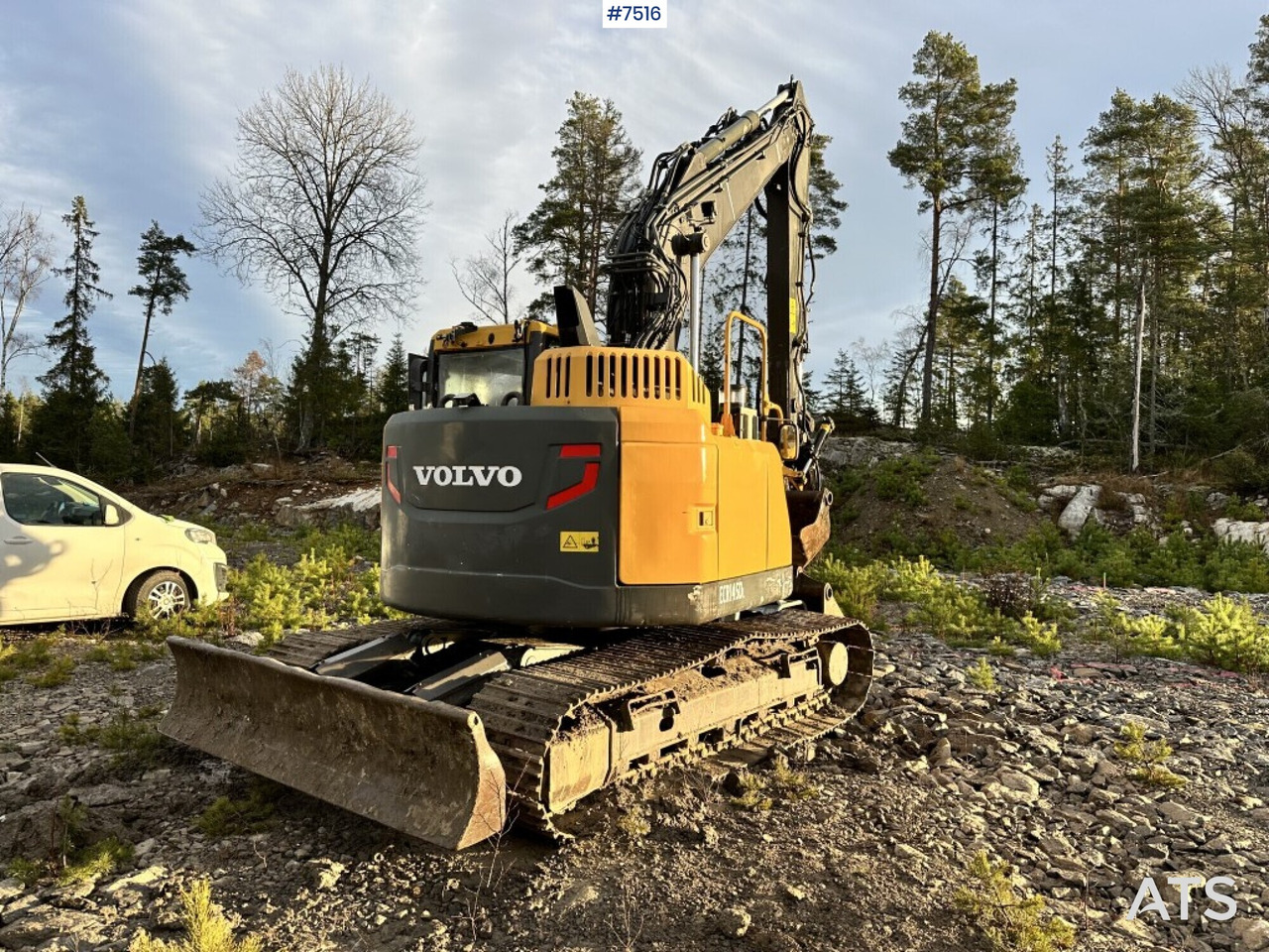 Volvo ECR145DL Crawler excavator with rotor and buckets - Ekskavator me zinxhirë: foto 4 Volvo ECR145DL Crawler excavator with rotor and buckets - Ekskavator me zinxhirë: foto 4