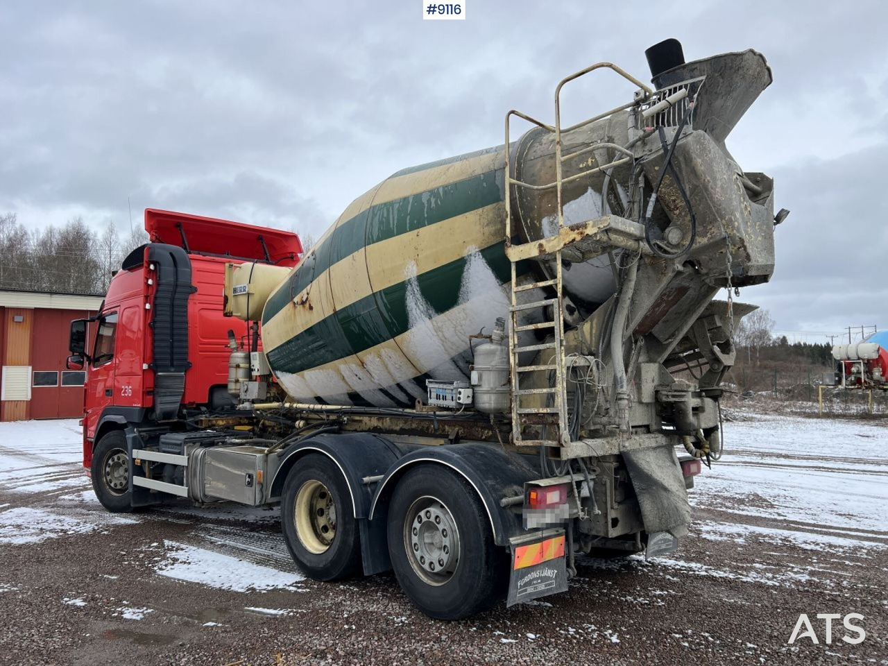 Volvo FM 6X2 Quick lock with concrete rotator (VIDEO) - Autobetoniere: foto 4 Volvo FM 6X2 Quick lock with concrete rotator (VIDEO) - Autobetoniere: foto 4