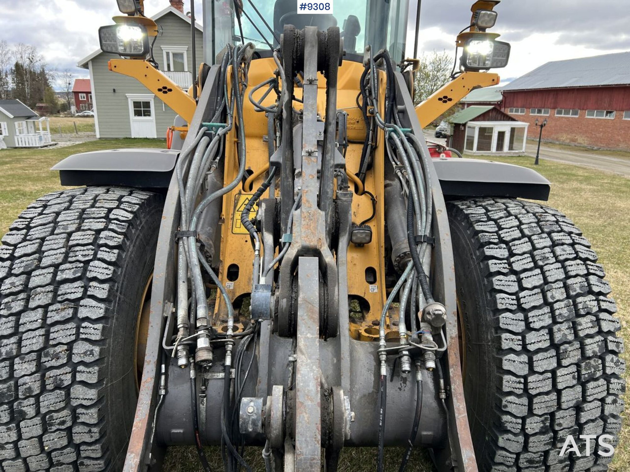 Volvo L60 H Wheel loader with grading bucket (VIDEO) - Fadrom me goma: foto 5 Volvo L60 H Wheel loader with grading bucket (VIDEO) - Fadrom me goma: foto 5