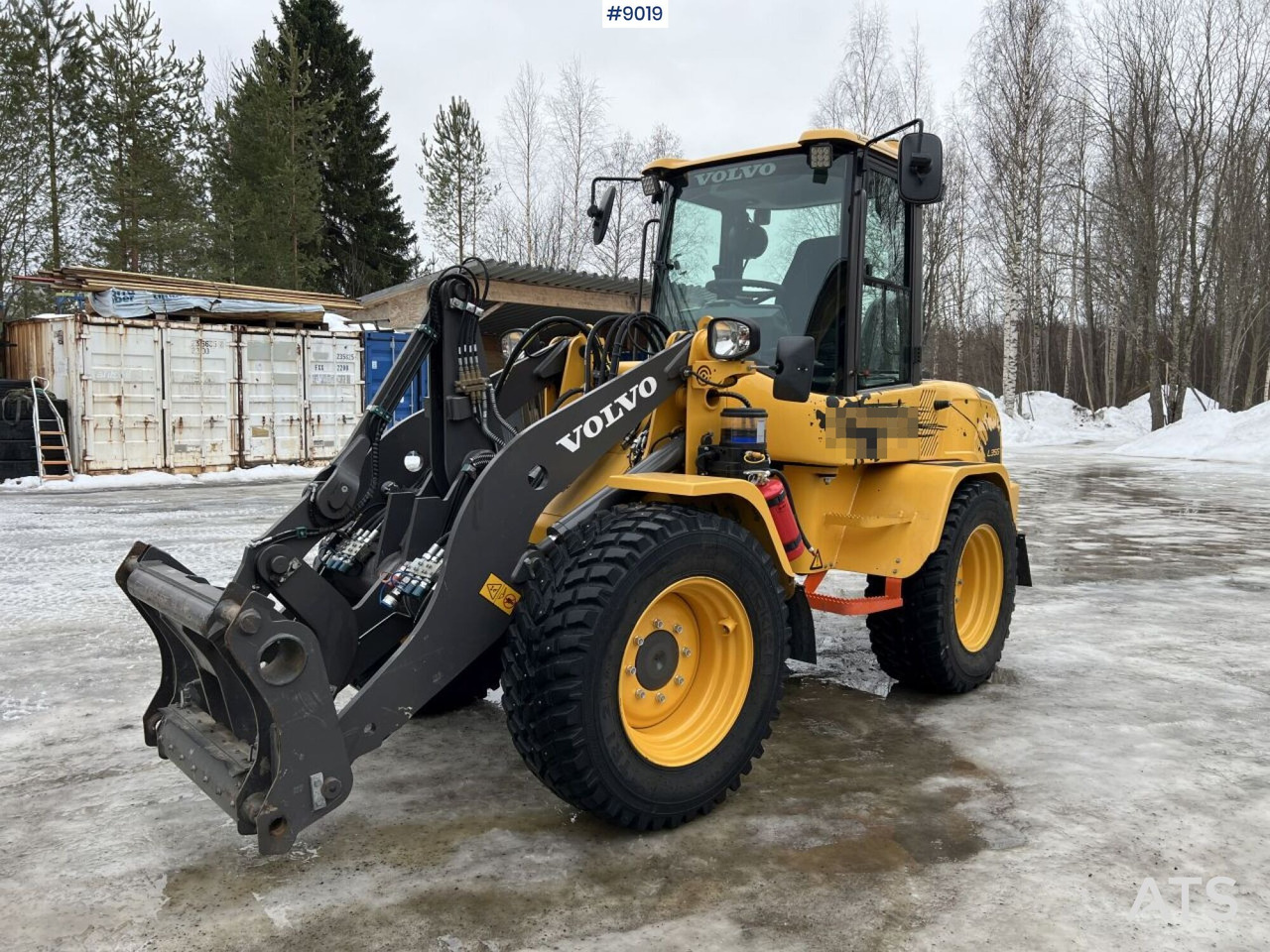 Wheel loader Volvo L35 GT (See Video) - Fadrom me goma: foto 3 Wheel loader Volvo L35 GT (See Video) - Fadrom me goma: foto 3