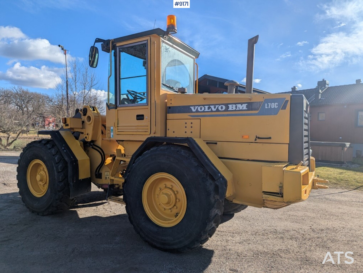 Wheel loader Volvo L70C (SEE VIDEO) - Fadrom me goma: foto 4 Wheel loader Volvo L70C (SEE VIDEO) - Fadrom me goma: foto 4