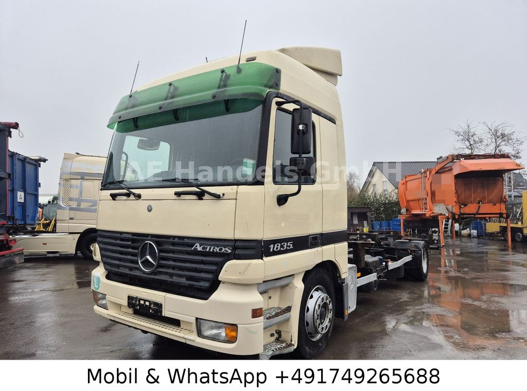 Mercedes-Benz Actros 1835 LL BDF *Analog/AHK/Klima/Tempomat - Transportjer kontejnerësh/ Kamion me karroceri të çmontueshme: foto 1 Mercedes-Benz Actros 1835 LL BDF *Analog/AHK/Klima/Tempomat - Transportjer kontejnerësh/ Kamion me karroceri të çmontueshme: foto 1