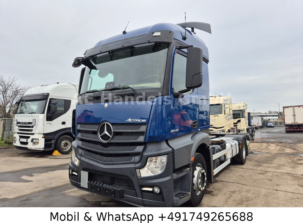 Mercedes-Benz Actros 4 2542 StreamSpace LL BDF *Retader/Multi - Transportjer kontejnerësh/ Kamion me karroceri të çmontueshme: foto 1 Mercedes-Benz Actros 4 2542 StreamSpace LL BDF *Retader/Multi - Transportjer kontejnerësh/ Kamion me karroceri të çmontueshme: foto 1