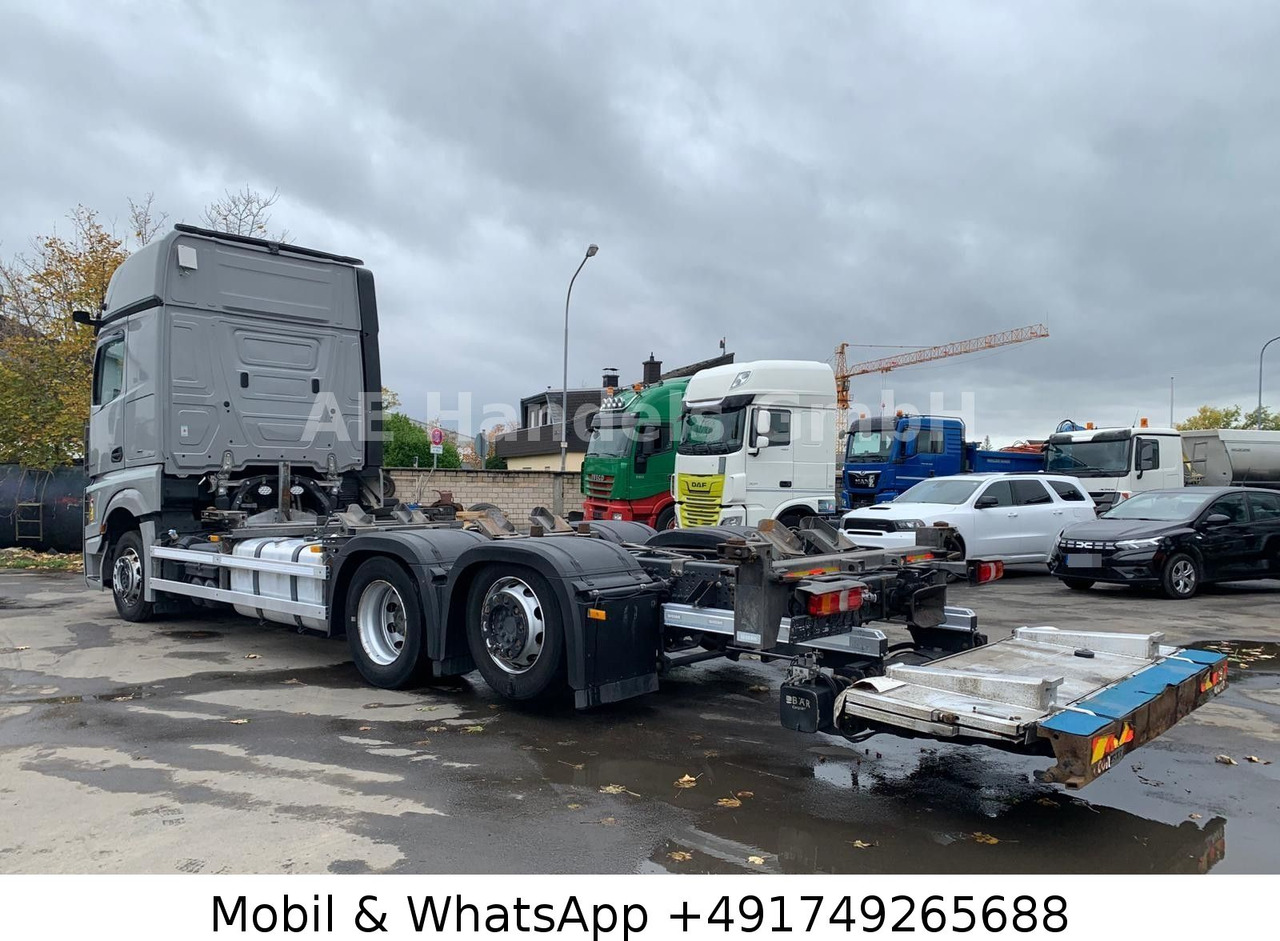 Mercedes-Benz Actros V 2545 GigaSpace BDF LL*Retarder/LBW/L+L - Transportjer kontejnerësh/ Kamion me karroceri të çmontueshme: foto 2 Mercedes-Benz Actros V 2545 GigaSpace BDF LL*Retarder/LBW/L+L - Transportjer kontejnerësh/ Kamion me karroceri të çmontueshme: foto 2