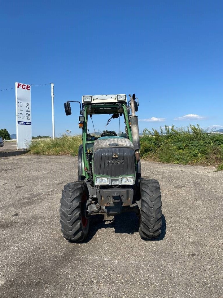 Fendt 209F Vario TMS 1er Main endommagé - Traktor: foto 2 Fendt 209F Vario TMS 1er Main endommagé - Traktor: foto 2