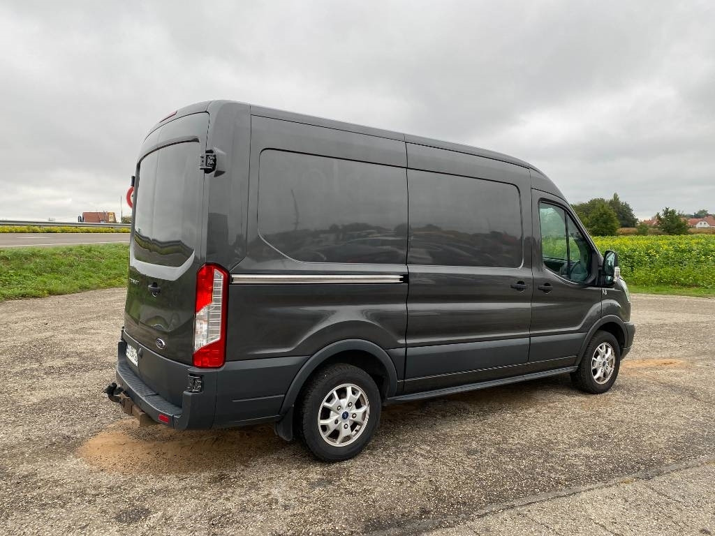 Ford TRANSIT L2H2 2.0 TDCI EcoBlue 130 A Réparer  - Kamioncine me kontinier: foto 4 Ford TRANSIT L2H2 2.0 TDCI EcoBlue 130 A Réparer  - Kamioncine me kontinier: foto 4