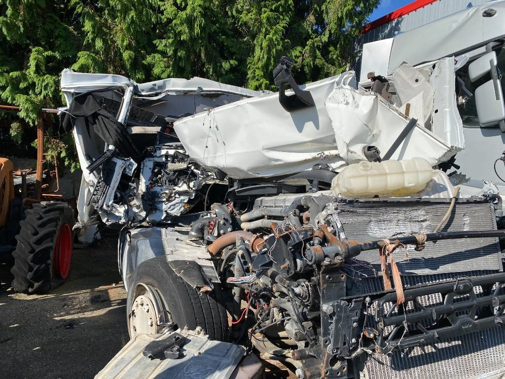 Renault T460 Vente en pièces détachée - Gjysmë-kamion: foto 4 Renault T460 Vente en pièces détachée - Gjysmë-kamion: foto 4