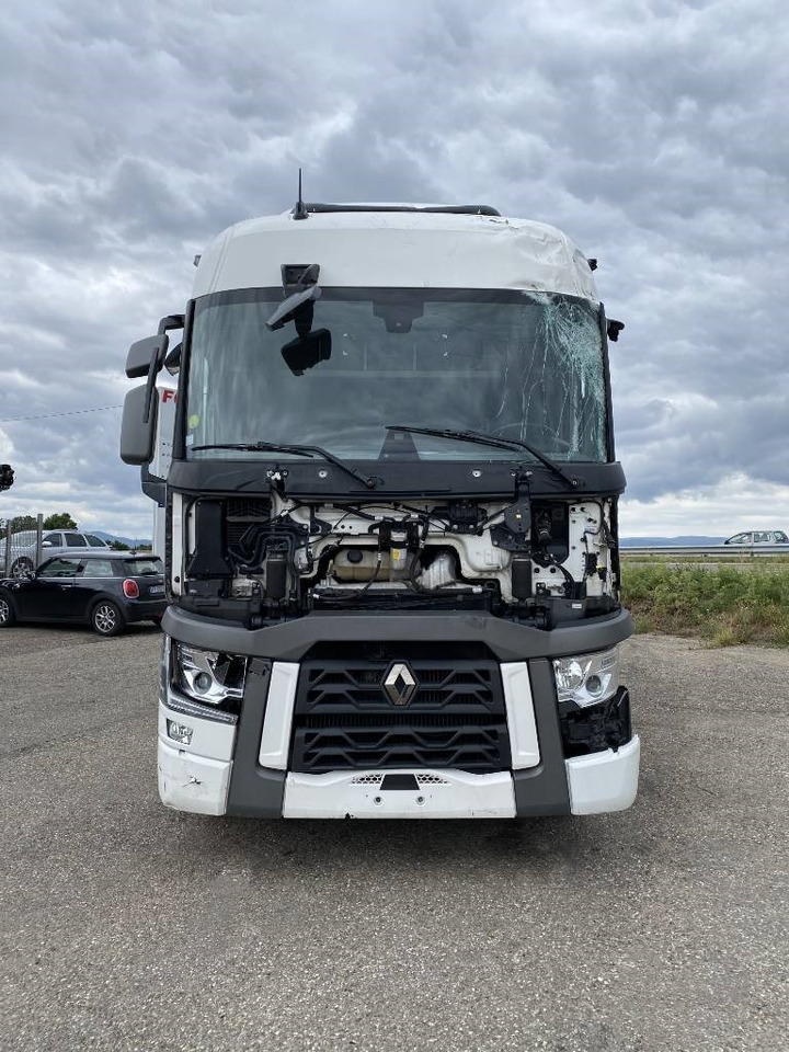 Renault T480 Dti13 Carte Grise Française endommagé - Gjysmë-kamion: foto 2 Renault T480 Dti13 Carte Grise Française endommagé - Gjysmë-kamion: foto 2