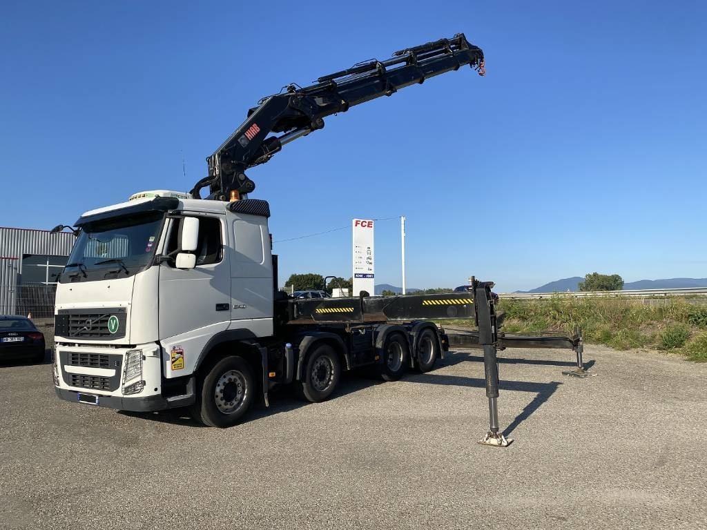 Volvo FH 540 Retarder / HIAB 1055E A réparer - Gjysmë-kamion: foto 2 Volvo FH 540 Retarder / HIAB 1055E A réparer - Gjysmë-kamion: foto 2