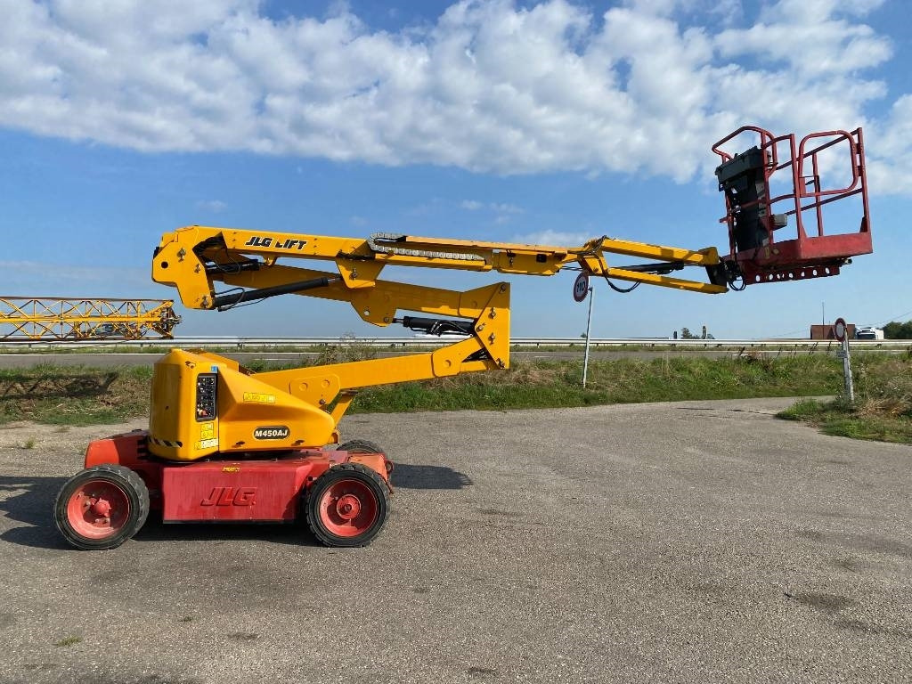 JLG M 450 AJ Hybr. Diesel elc. 15,7m - Krah me çernjerë: foto 3 JLG M 450 AJ Hybr. Diesel elc. 15,7m - Krah me çernjerë: foto 3