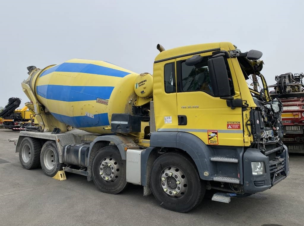 MAN MAN TGS 32-420 / STETTER AM-UltraEco endommagé - Autobetoniere: foto 3 MAN MAN TGS 32-420 / STETTER AM-UltraEco endommagé - Autobetoniere: foto 3