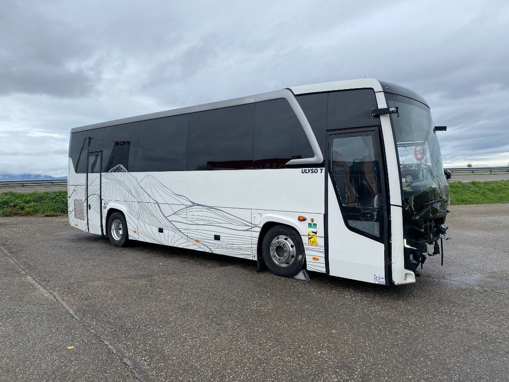 Otokar ULYSO-T Cummins e6/316Ps endommagé - Autobus suburban: foto 3 Otokar ULYSO-T Cummins e6/316Ps endommagé - Autobus suburban: foto 3
