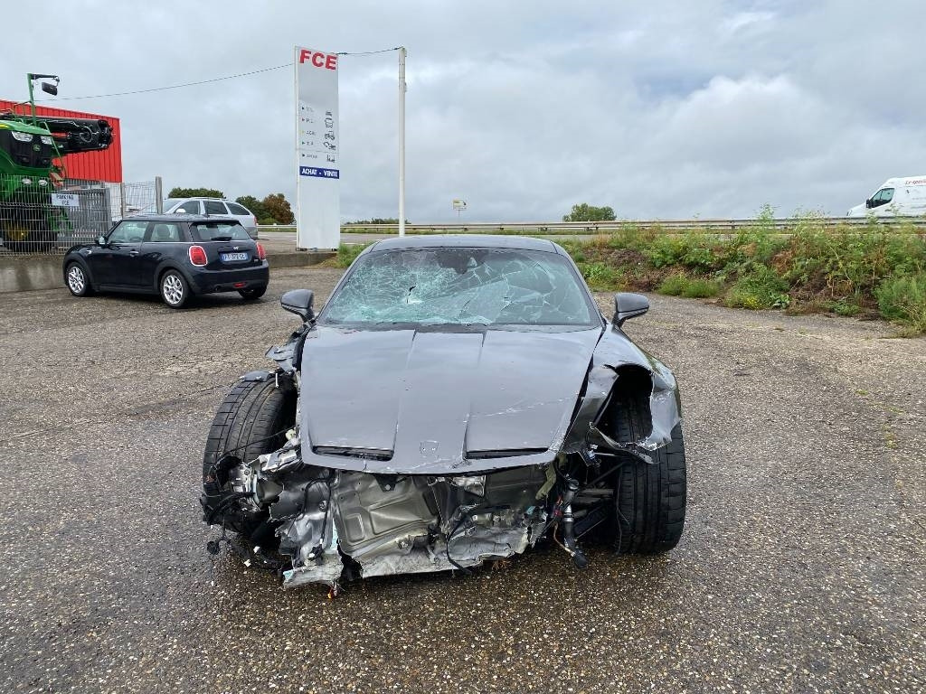 Porsche 911/ 992 - 4.0i GT3 Pack Touring 1er Main - Veturë: foto 2 Porsche 911/ 992 - 4.0i GT3 Pack Touring 1er Main - Veturë: foto 2