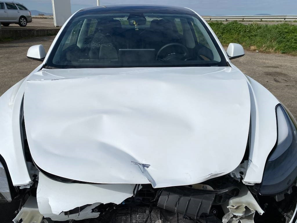 Sedan Tesla MODEL 3 - 5YJ3 Rwd Origine Française: foto 9