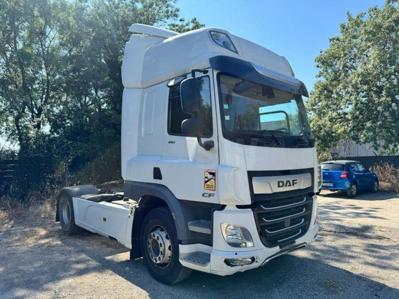 DAF CF 450 - Gjysmë-kamion: foto 2 DAF CF 450 - Gjysmë-kamion: foto 2
