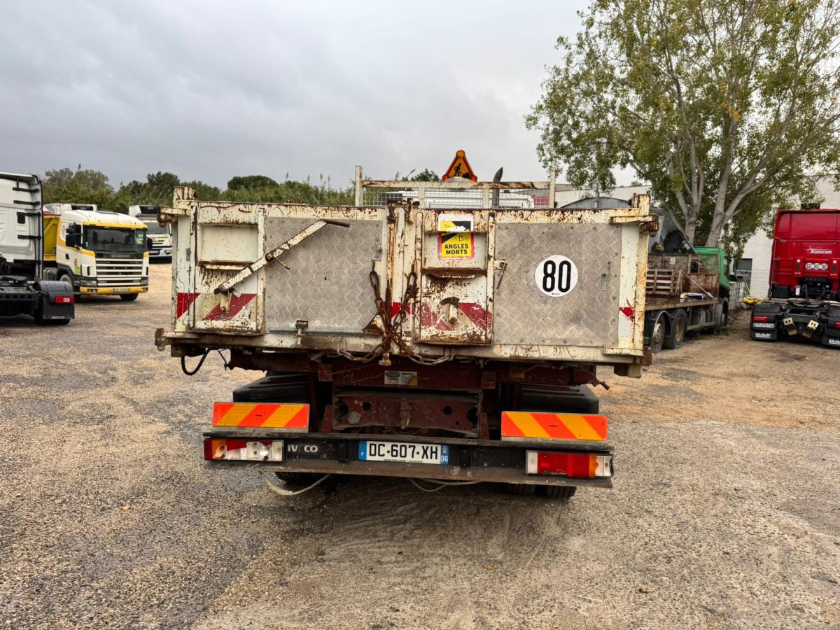 Iveco Tector 120E18 - Kamion vetëshkarkues: foto 5 Iveco Tector 120E18 - Kamion vetëshkarkues: foto 5