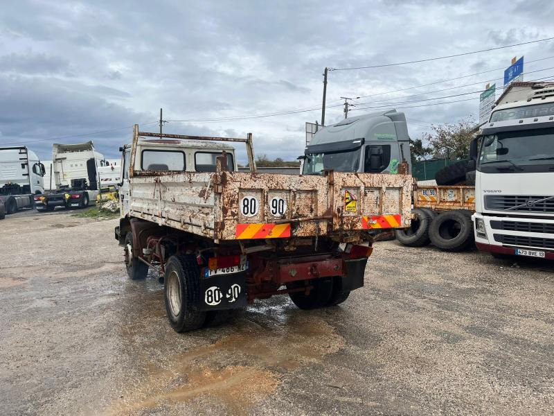 Renault Midliner 140 - Kamion vetëshkarkues: foto 4 Renault Midliner 140 - Kamion vetëshkarkues: foto 4
