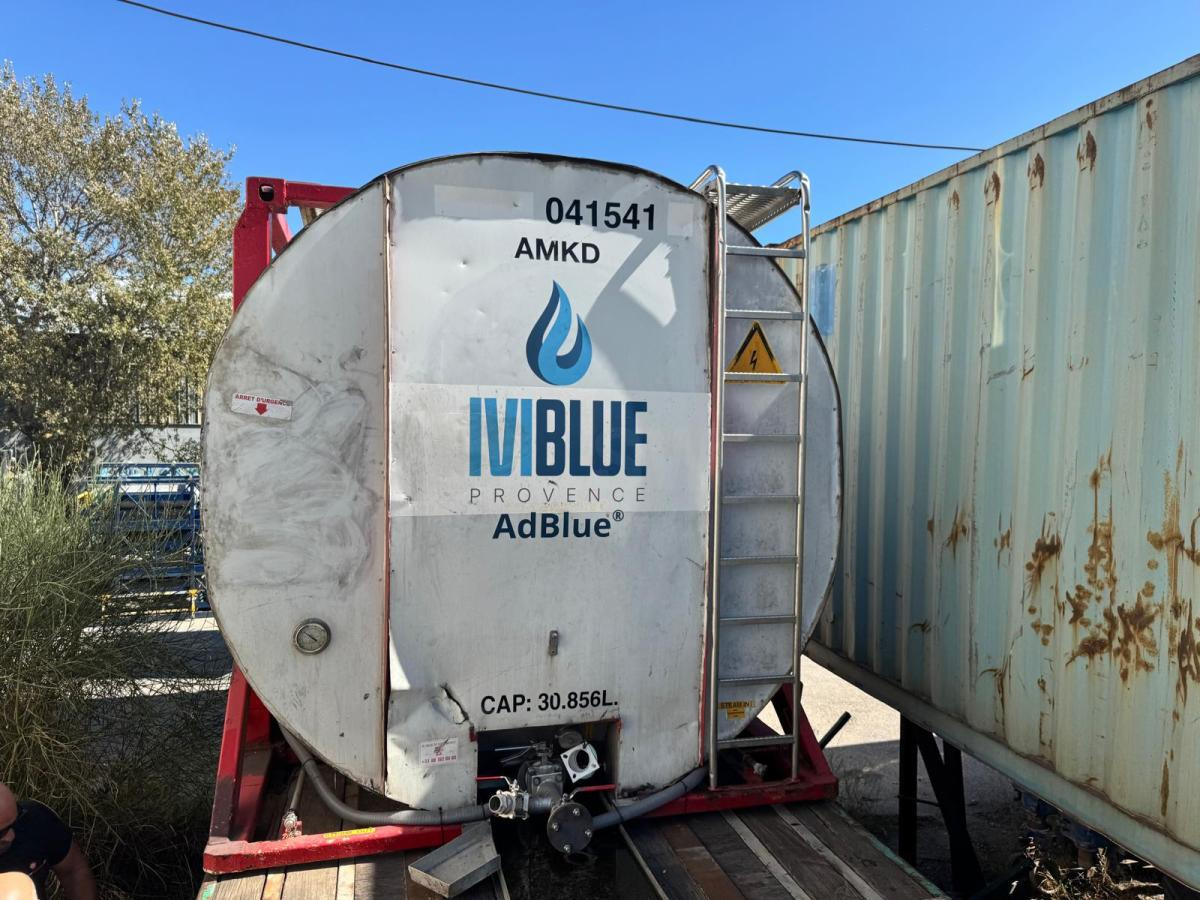 Van Hool 30000 LITRES ADBLUE - Gjysmë rimorkio me bot: foto 5 Van Hool 30000 LITRES ADBLUE - Gjysmë rimorkio me bot: foto 5
