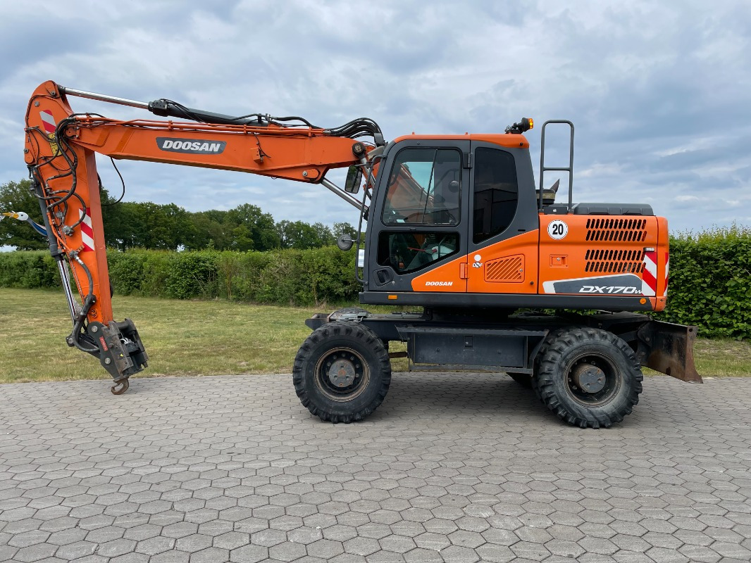 Doosan DX170W-5 - Autovinç: foto 3 Doosan DX170W-5 - Autovinç: foto 3