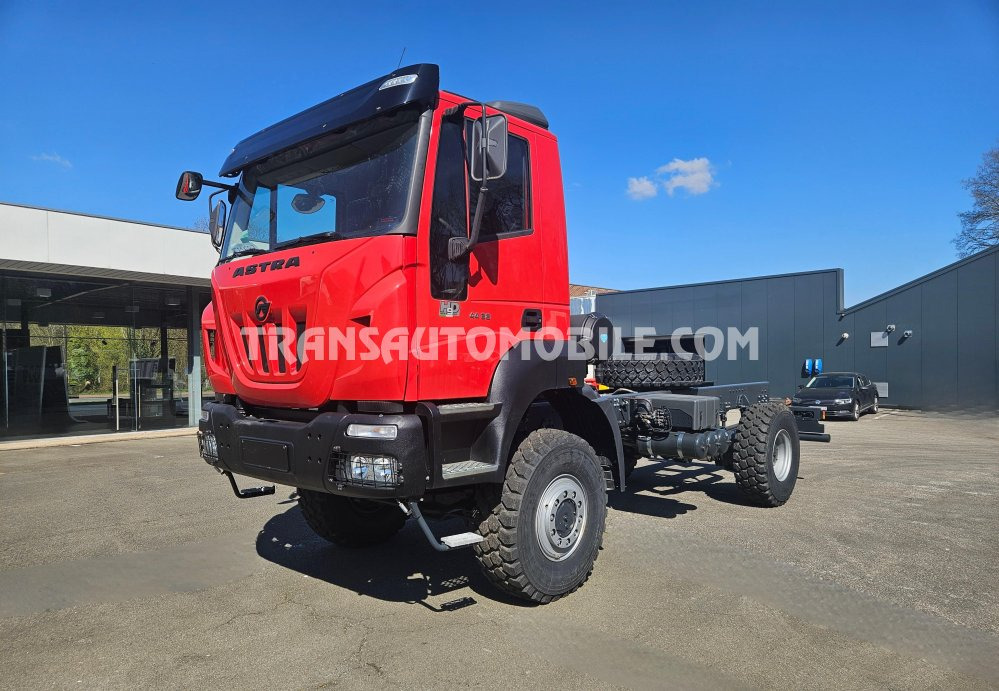 IVECO ASTRA HD9 44.38 12.9L TURBO DIESEL chassis cab heavy duty 4x4 single rear - EXPORT OUT EU - Kamion kabinë-shasi: foto 2 IVECO ASTRA HD9 44.38 12.9L TURBO DIESEL chassis cab heavy duty 4x4 single rear - EXPORT OUT EU - Kamion kabinë-shasi: foto 2
