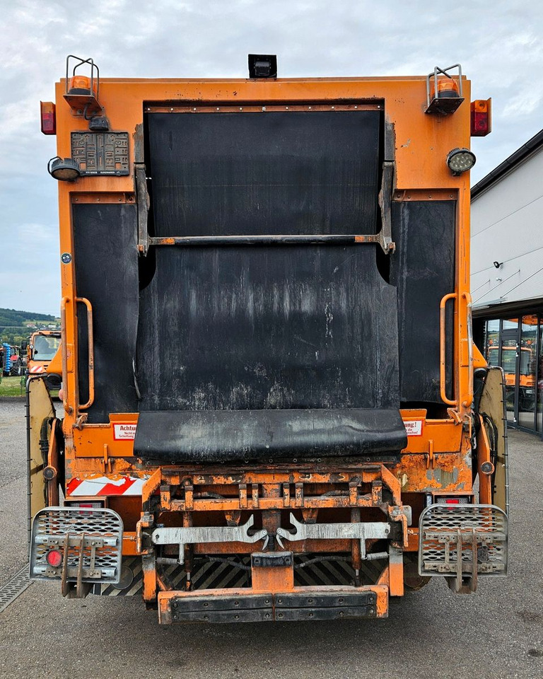 Mercedes-Benz AXOR 1824 ZOELLER Stummer Medium Variopress - Kamion mbeturinash: foto 4 Mercedes-Benz AXOR 1824 ZOELLER Stummer Medium Variopress - Kamion mbeturinash: foto 4